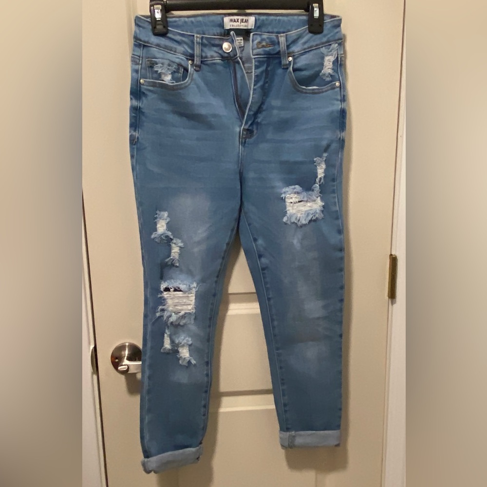 Women's Distressed Blue Jeans